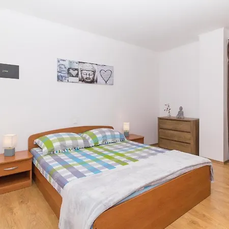 In Porec/istrien 34623 Daire